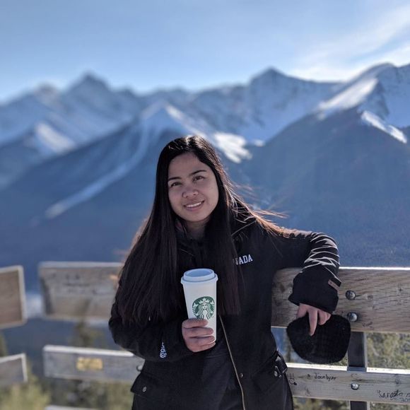 Meet your Posher, Claudine - Picture 1 of 1